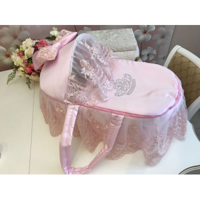 Люлька-переноска для новорожденного "Роскошь" (розовая с розовым кружевом, стразами, бантом)